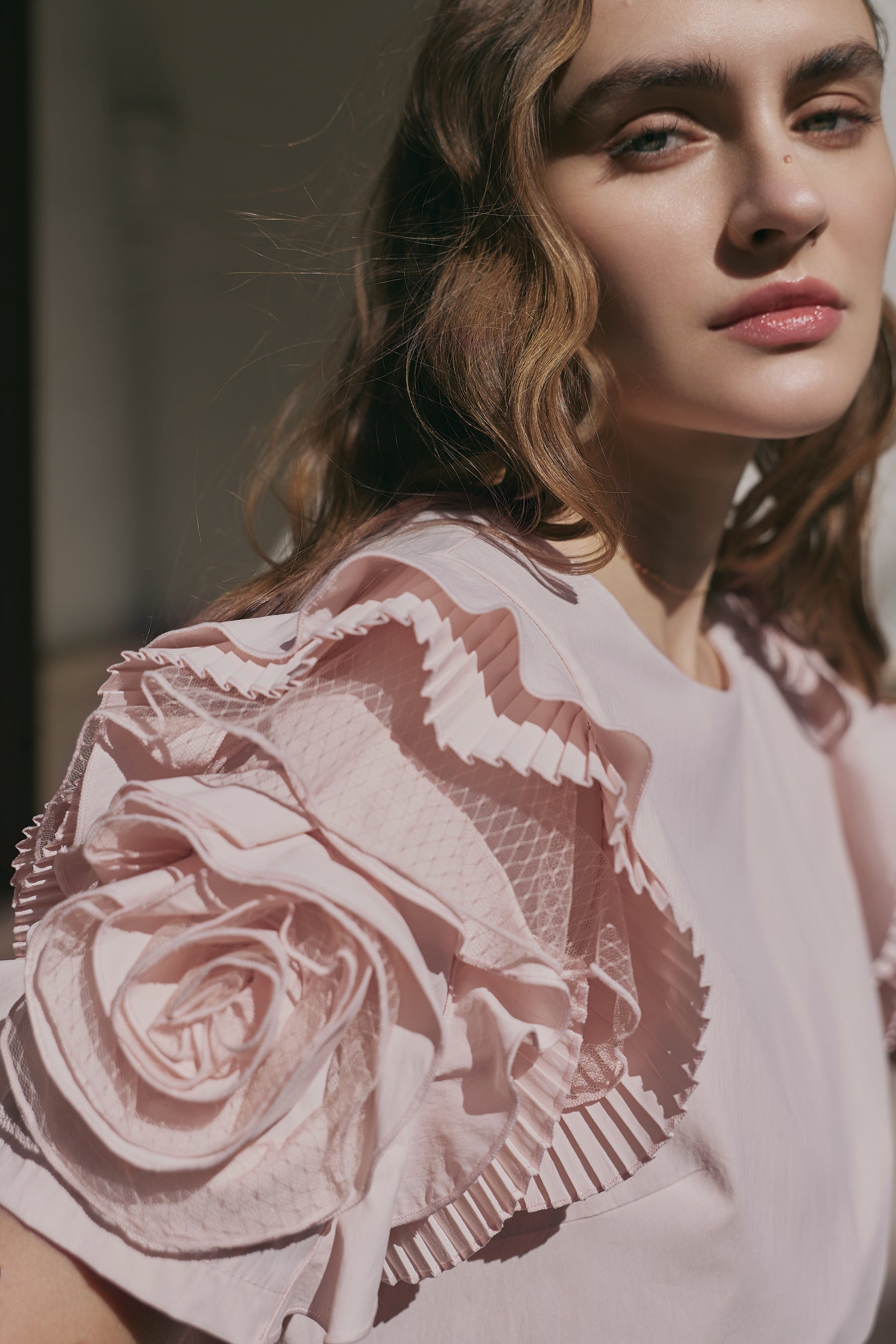 【3月下旬発送】Vol.2 Rose Sleeve Top