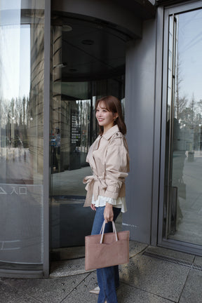 ［FOR HER］【6月中旬発送】Lip-Shaped PC Bag