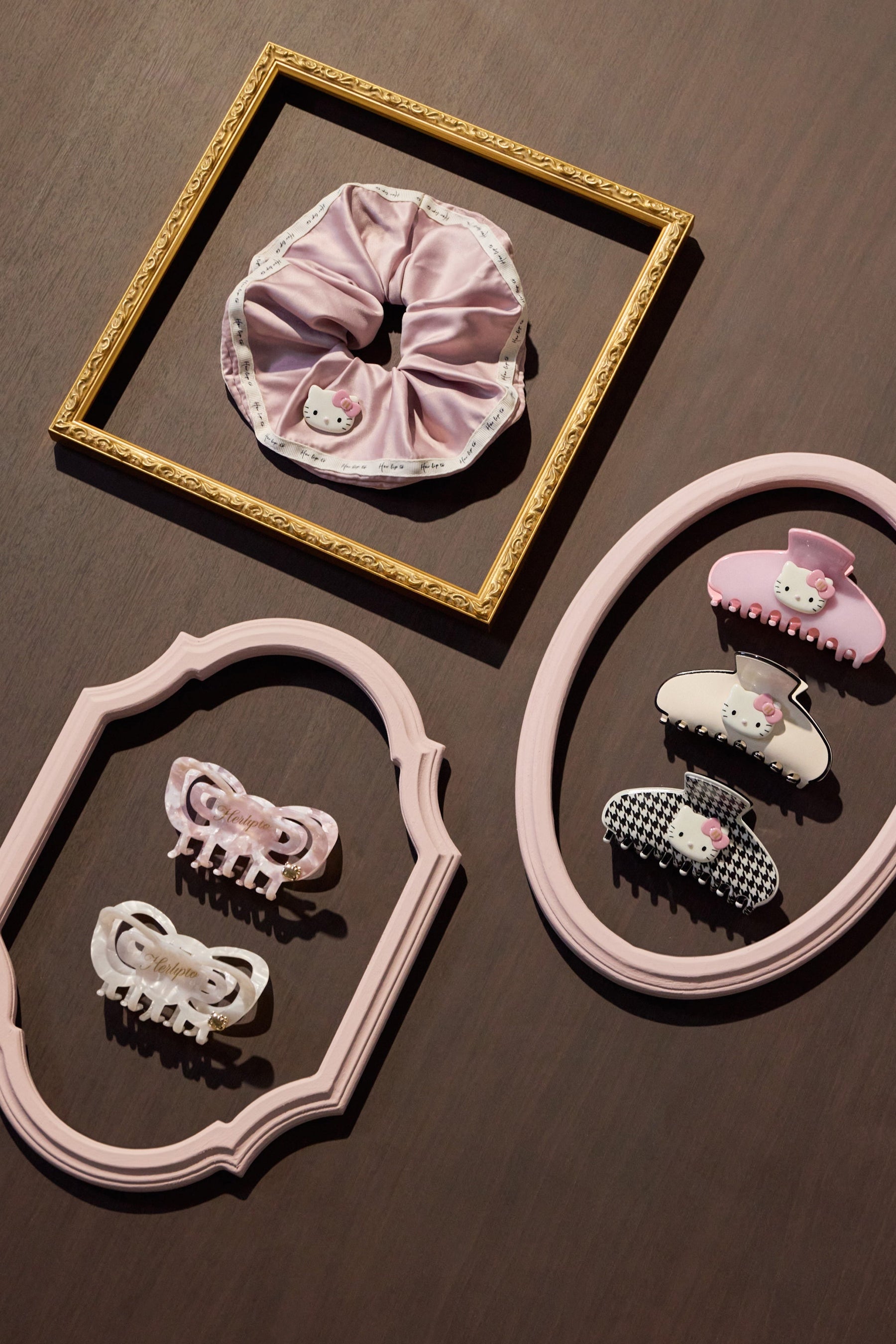 HLT x Hello Kitty Chouchou