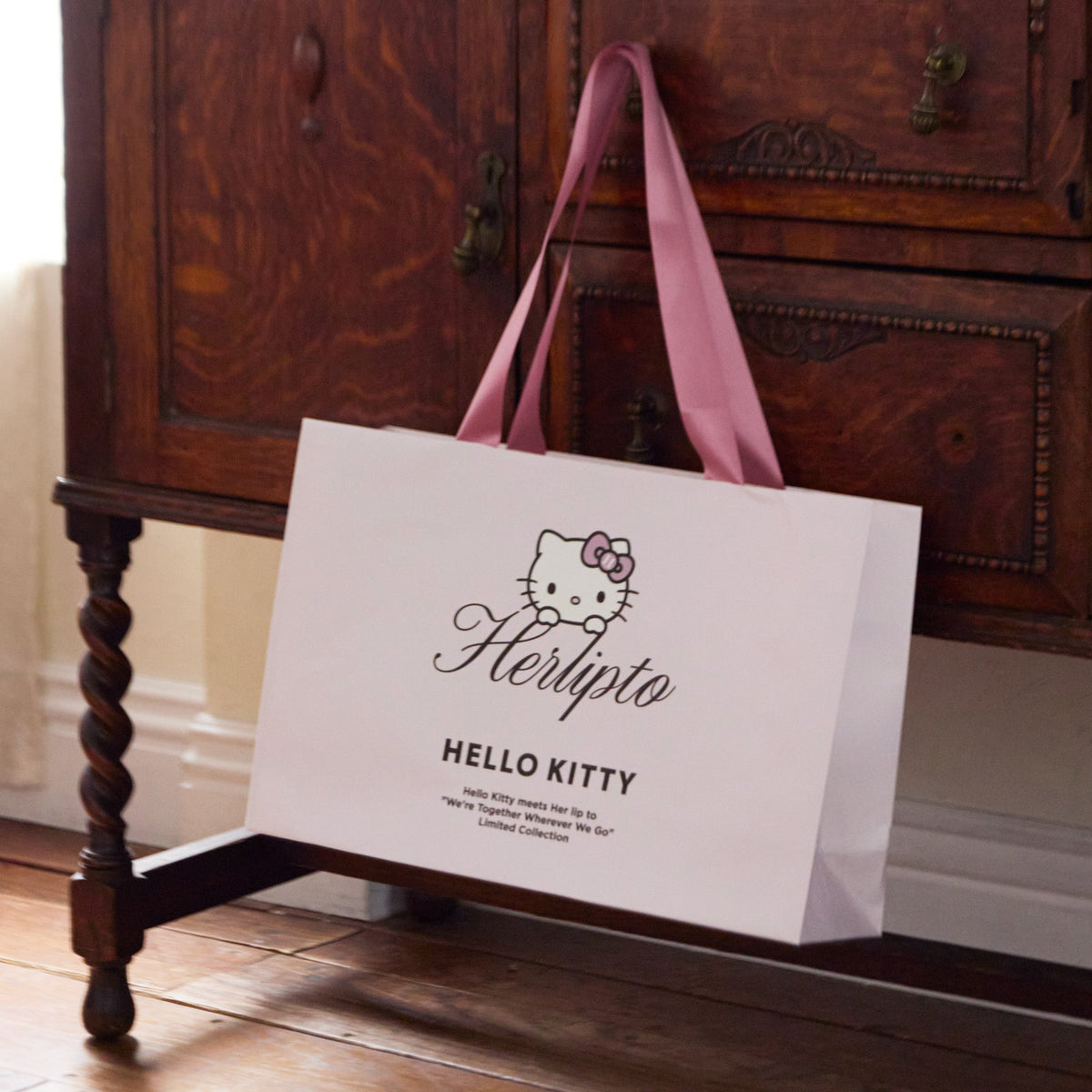 HLT x Hello Kitty Shopping Bag
