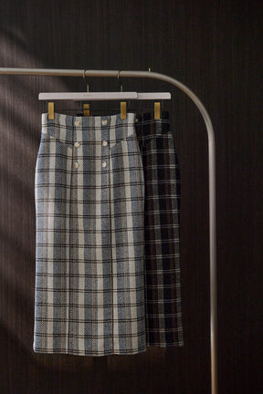 Over Check Long Skirt