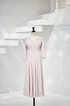 [Shipped in mid-March] Voile Back Ribbon Long Dress