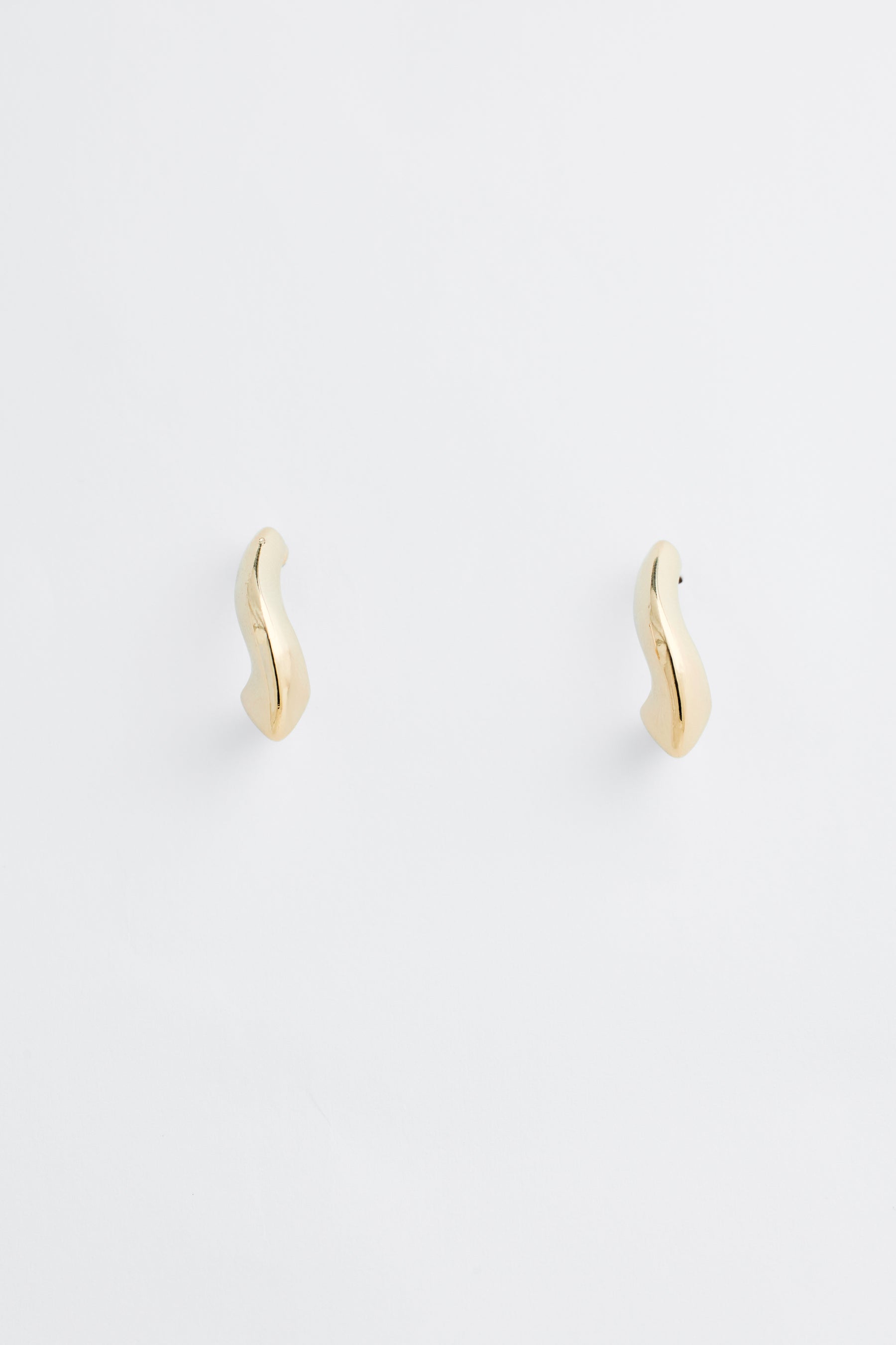 Gold Wave Pierced Earrings