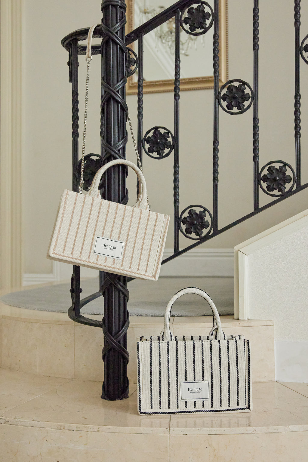 極美品 herlipto Tuileries Tote Bag トートバッグ Tuileries Stripe Tote Bag