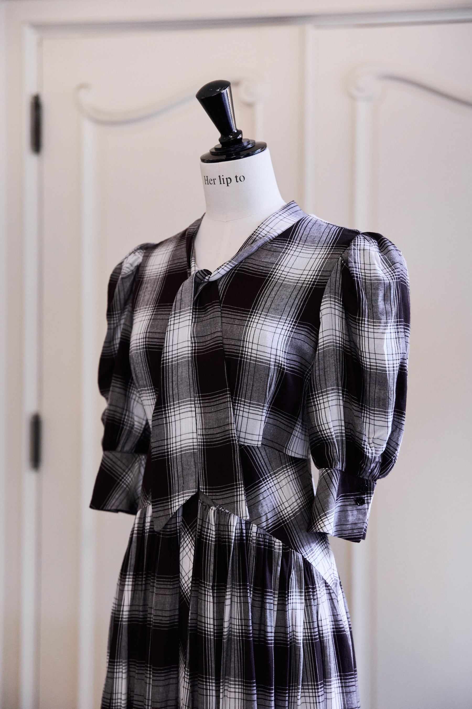 【9月中旬発送】Chelsea Checked Tie Dress