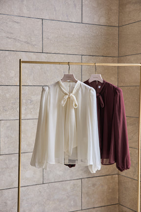 [Shipping in late November] Two-Way Bow-Tie Chiffon Blouse