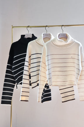 [New Color] Striped Turtleneck Knit Pullover