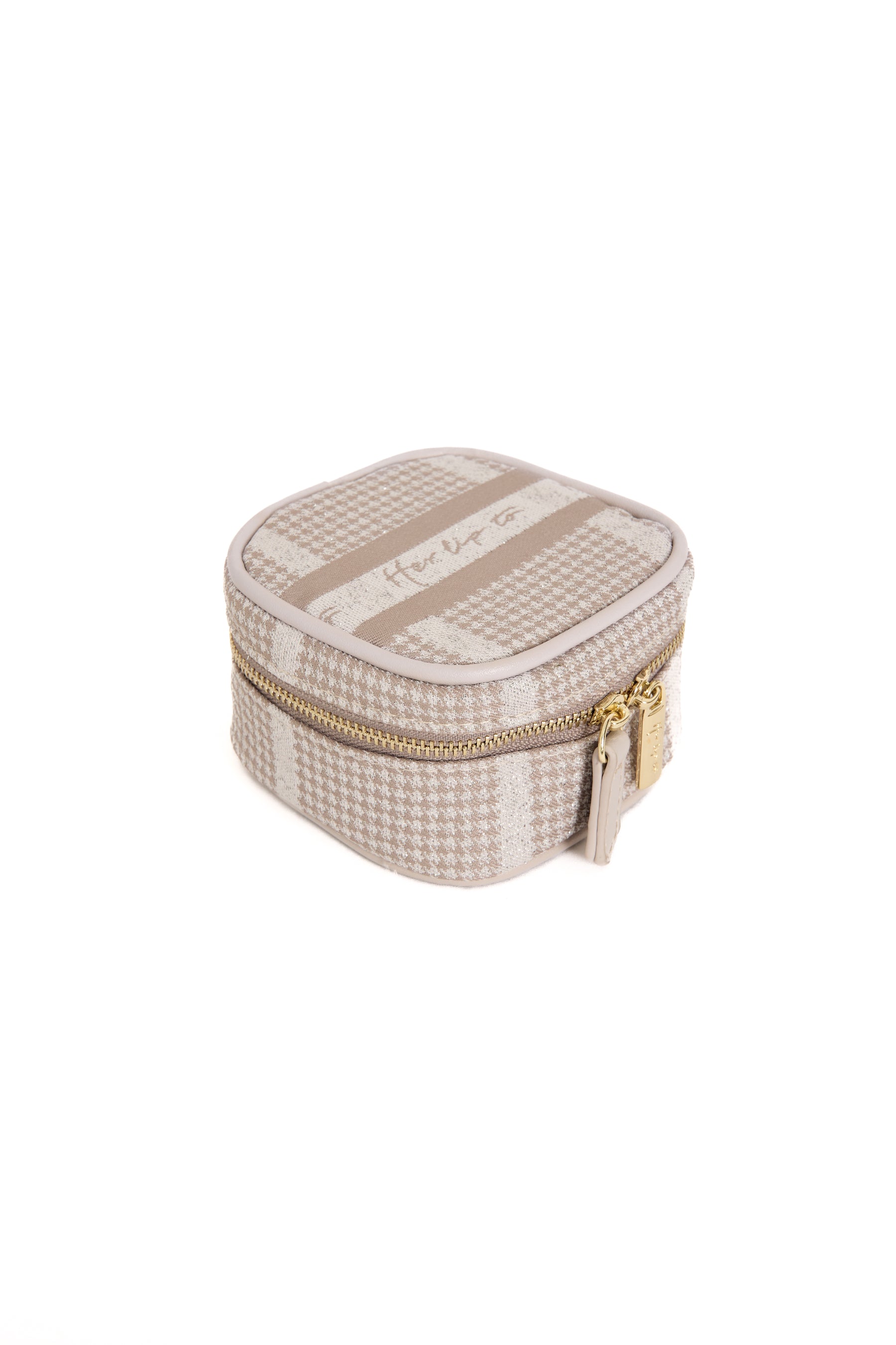 HLT Jacquard Jewelry Case