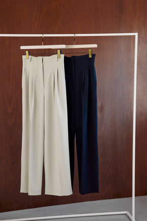 High Waist Tuck Trousers