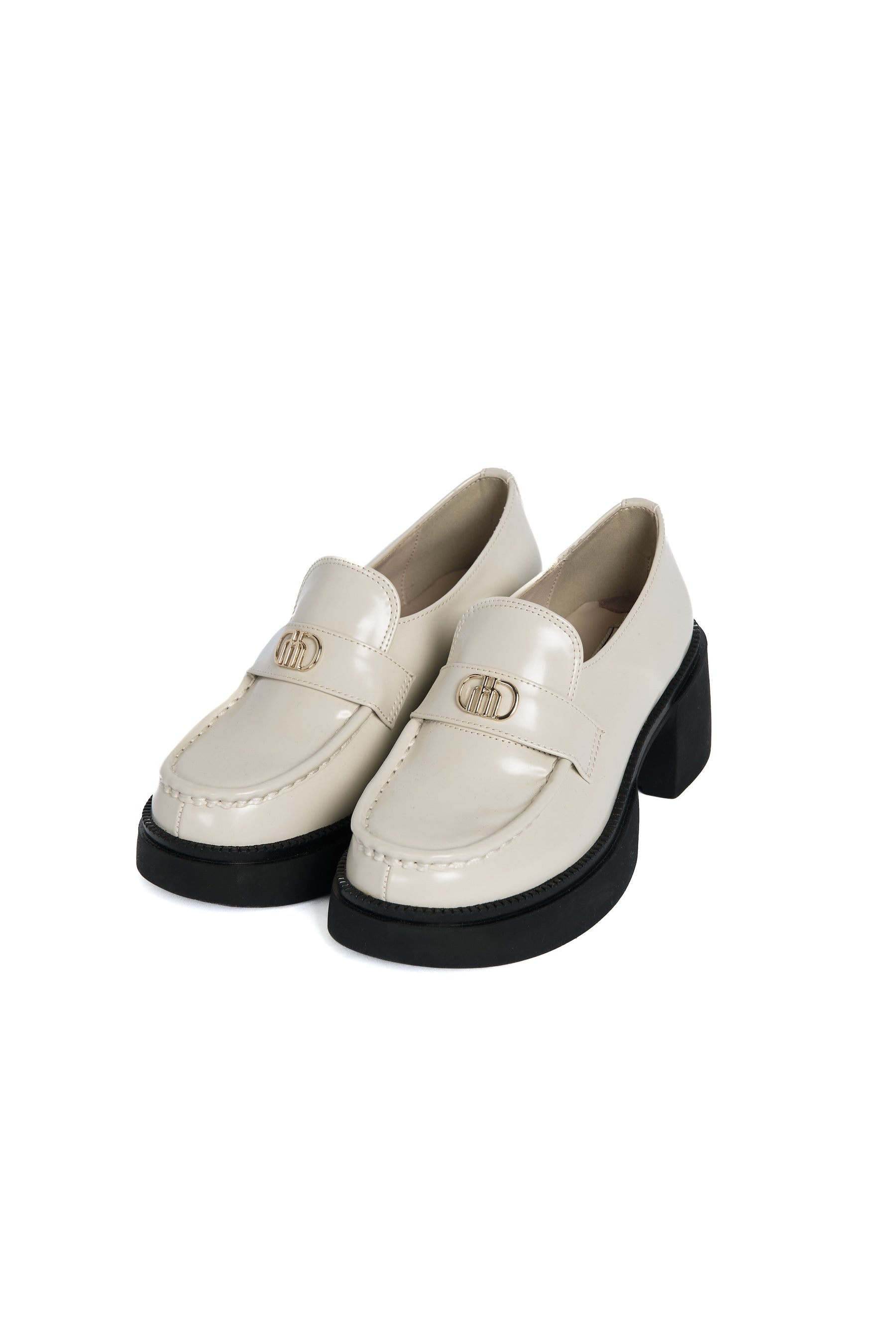 【新色】Trois Logo Loafers