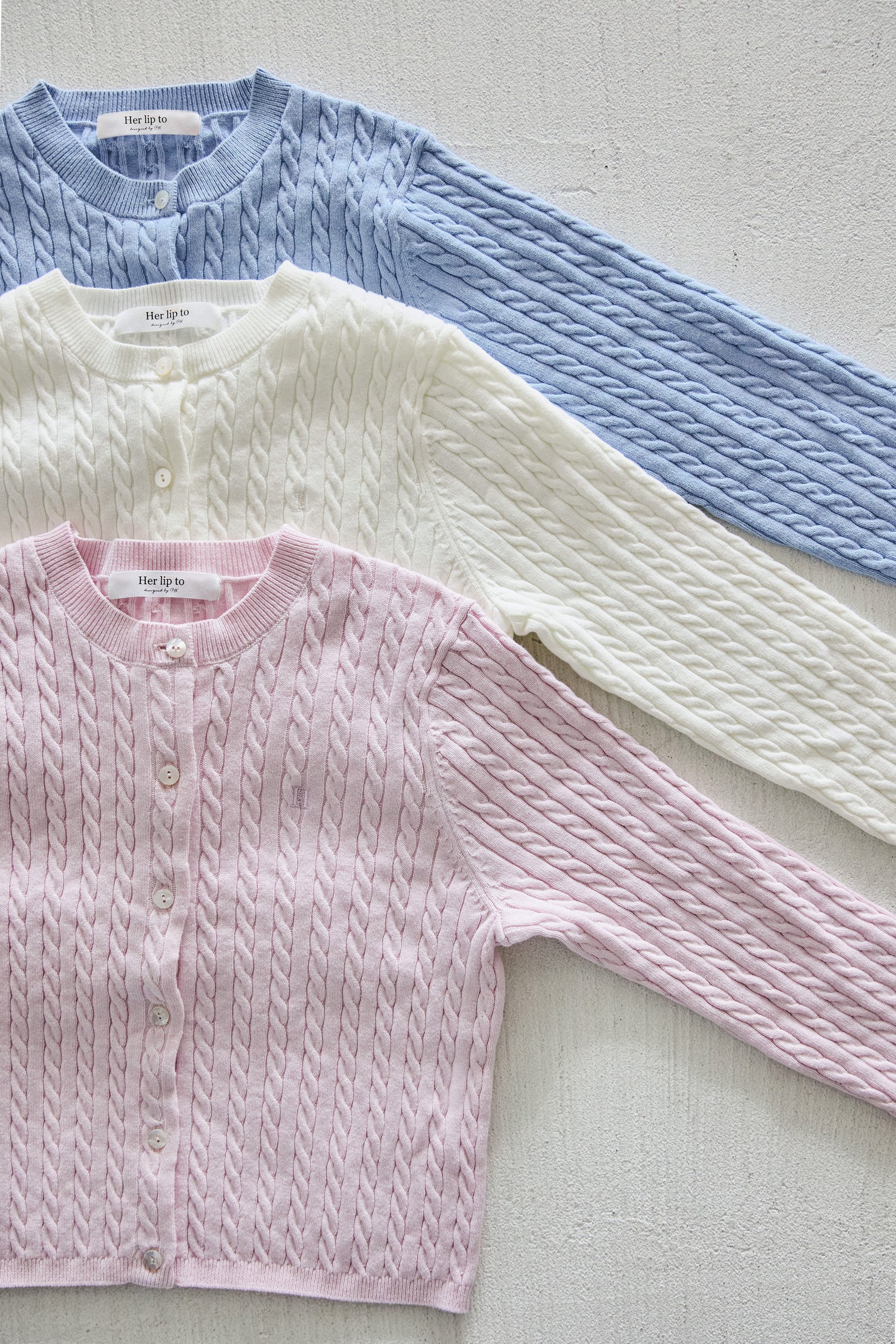 [New Color] Essential Cable Knit Set