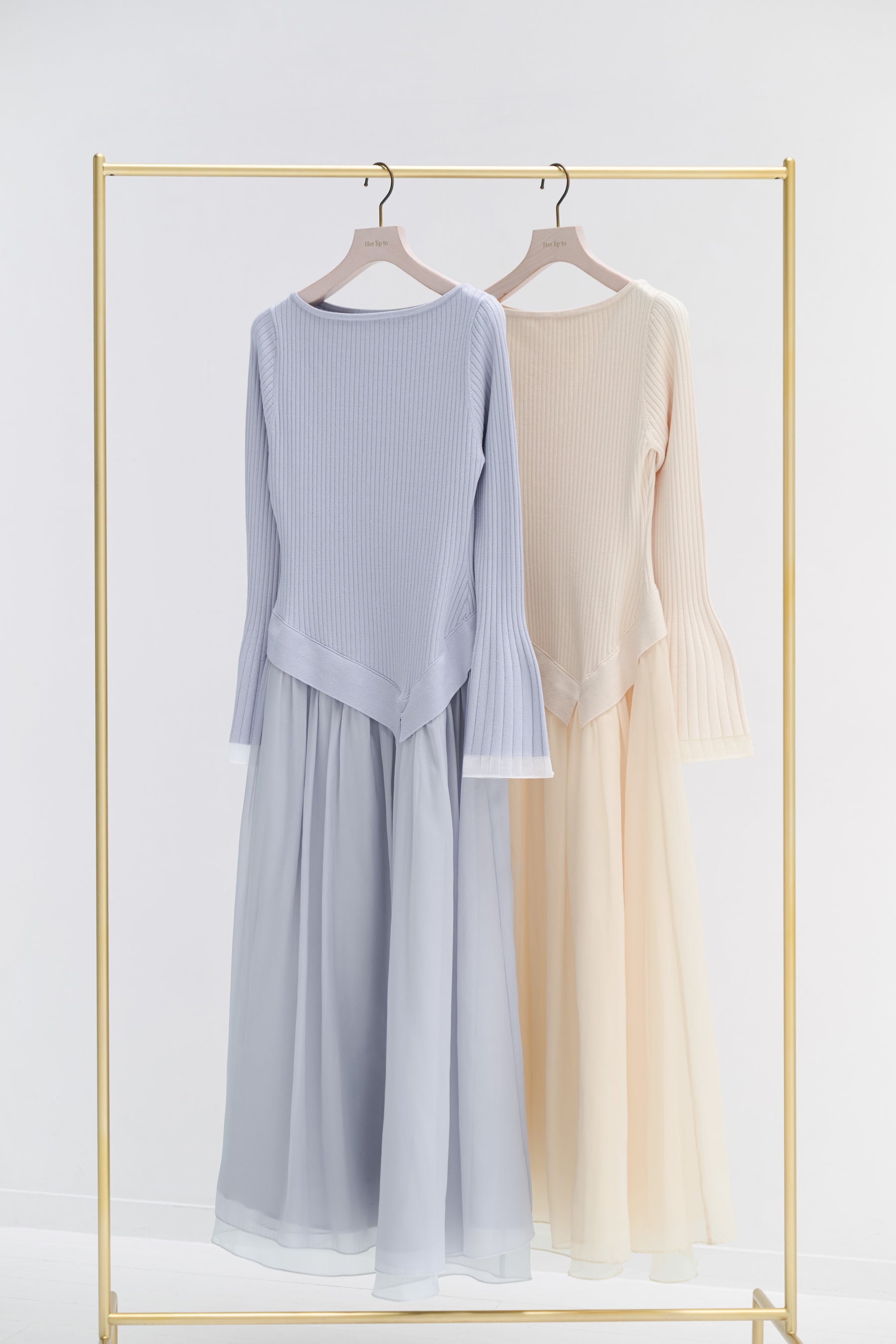 Chiffon Knit Docking Dress