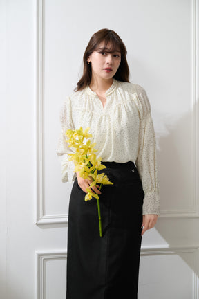 Front Slit Long Skirt