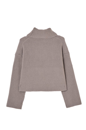 Trois Logo Turtleneck Knit Pullover