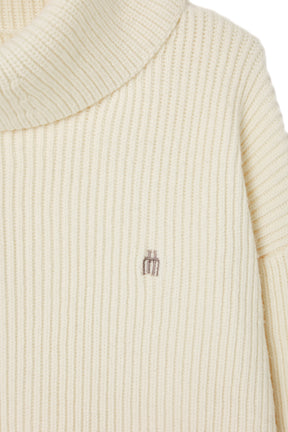 Trois Logo Turtleneck Knit Pullover