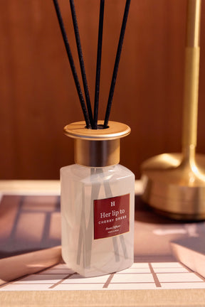Room Diffuser - CHERRY DRESS -