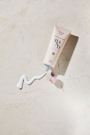 HAND CREAM & HAND TOWEL GIFT SET		