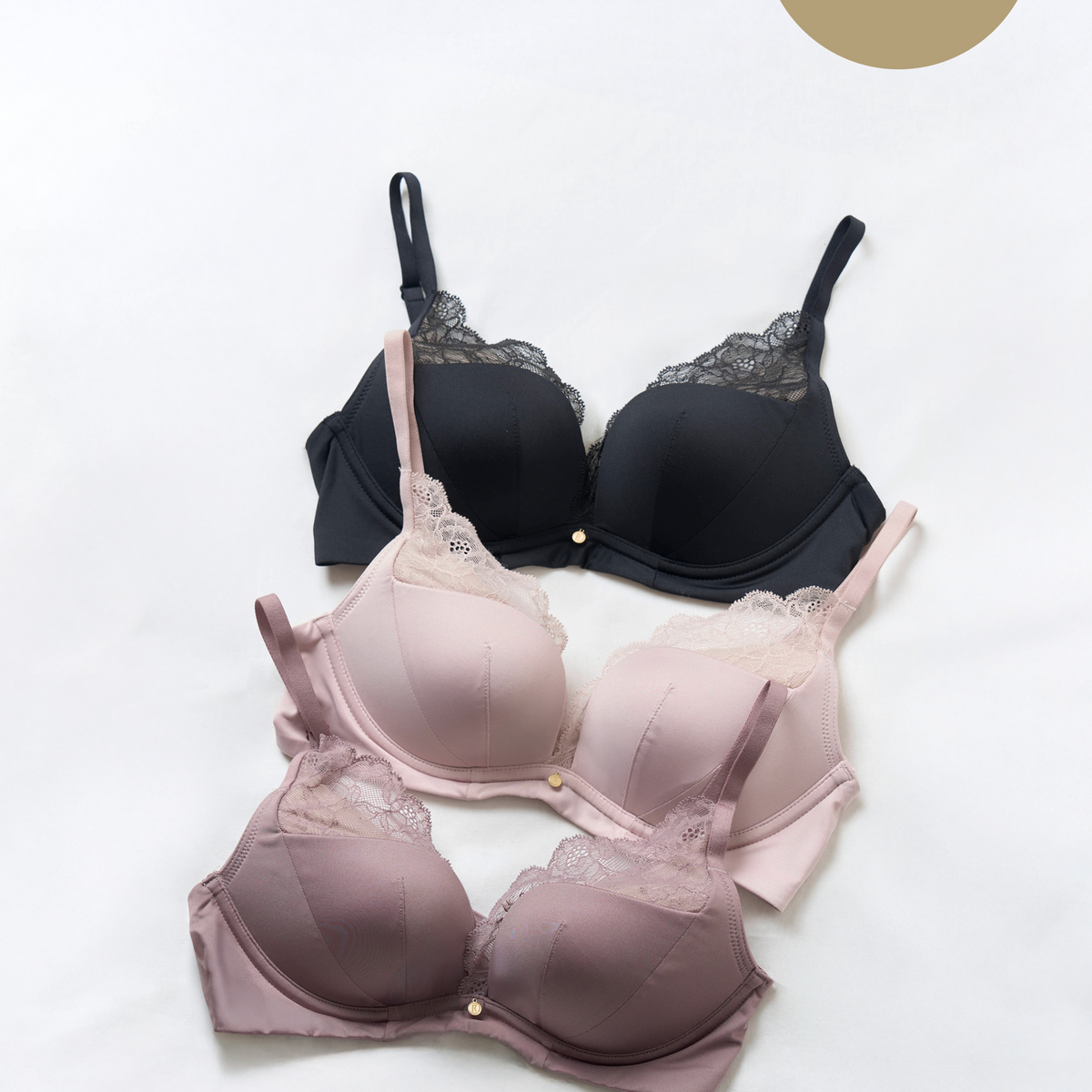 E/Fカップ】Everyday Essential Bra 3 Set
