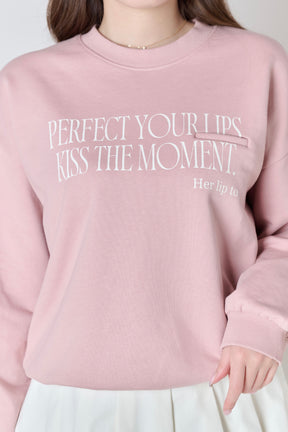 LIP TO LOVE SWEATSHIRT