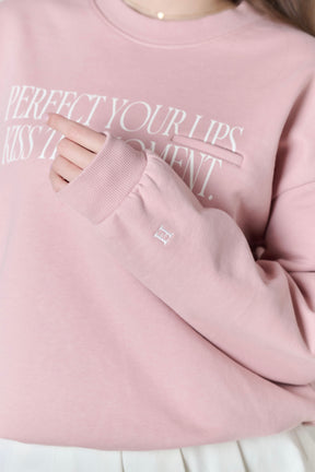 LIP TO LOVE SWEATSHIRT