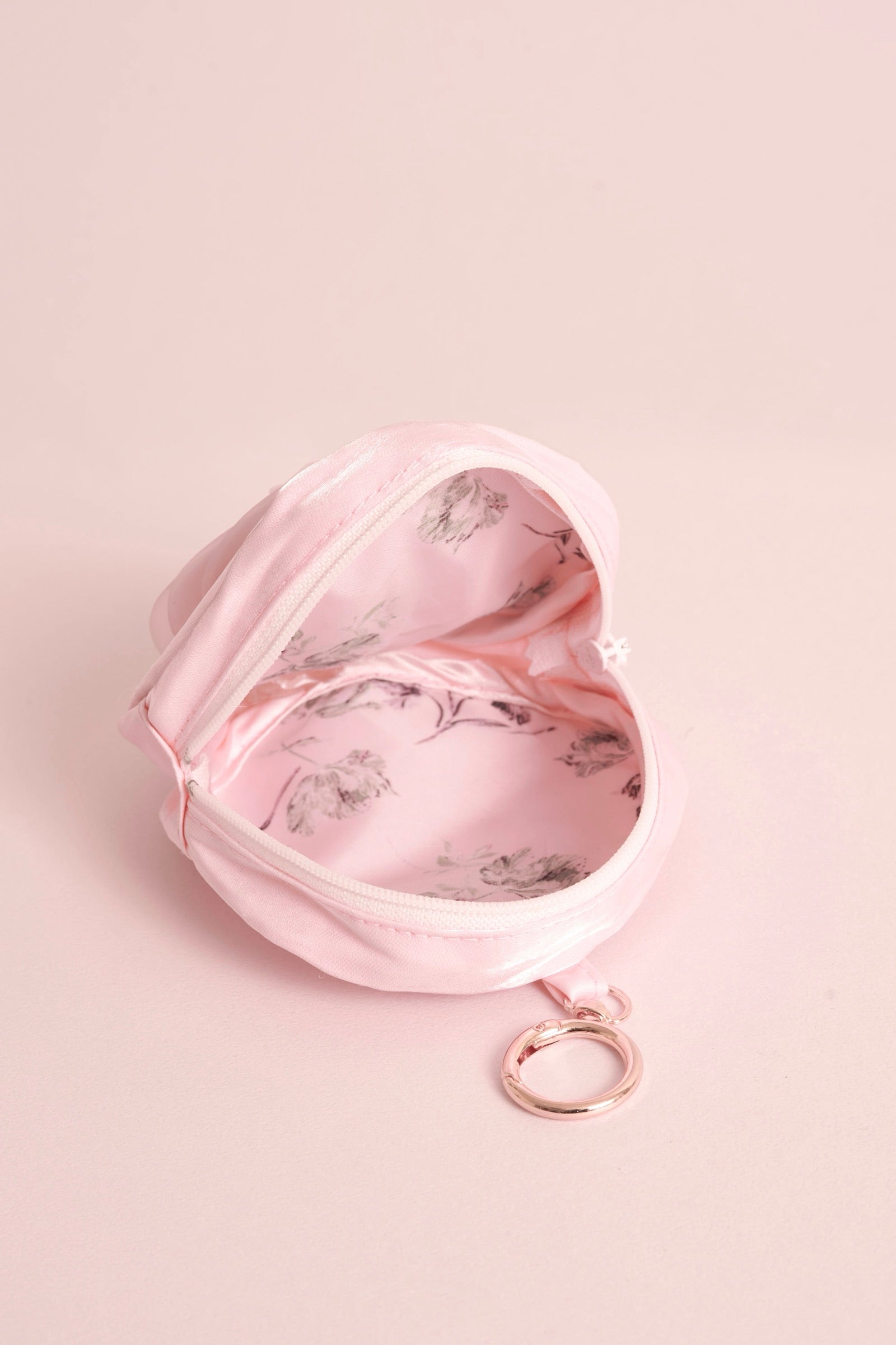 FULL OF LOVE MARCHÉ BAG & POUCH  - BODY CREAM SET -