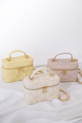 MCM Vanity Bag Yellow / エムシーエム バニティーバッグ MCM Vanity Bag Yellow / エムシーエム バニティーバッグ