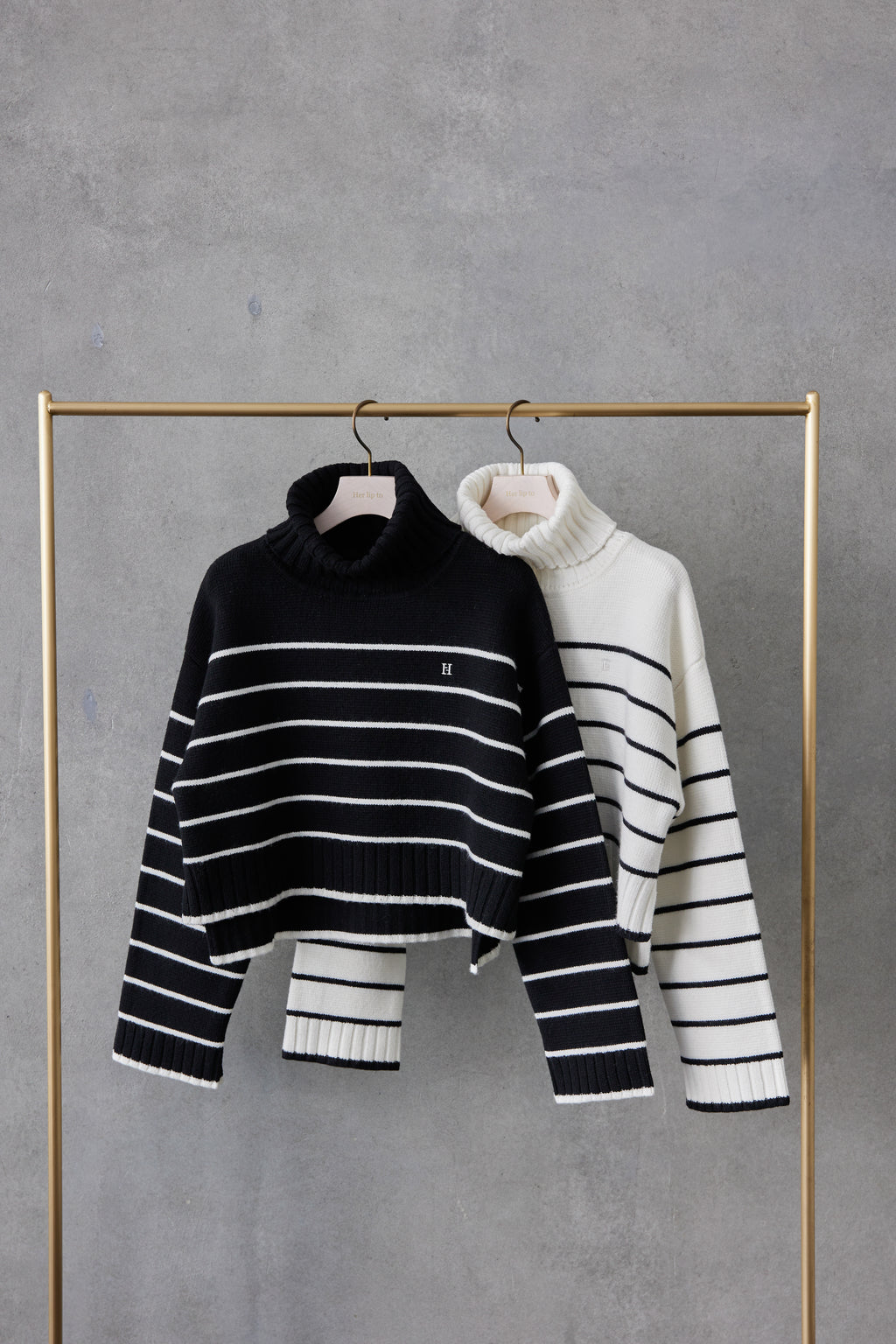 Striped Turtleneck Knit Pullover