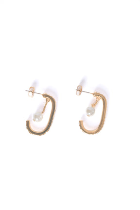 Swing Pearl Pierces