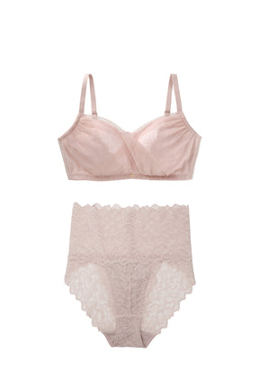 [Ships in last May] [nude rose] Minimizer Bra & Lacy Shorts Set
