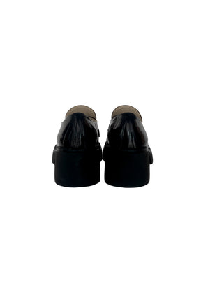 【新色】Trois Logo Loafers