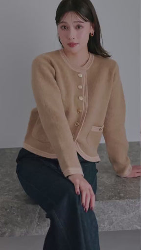 ［Essentia］Gold Emblem Button Knit Jacket