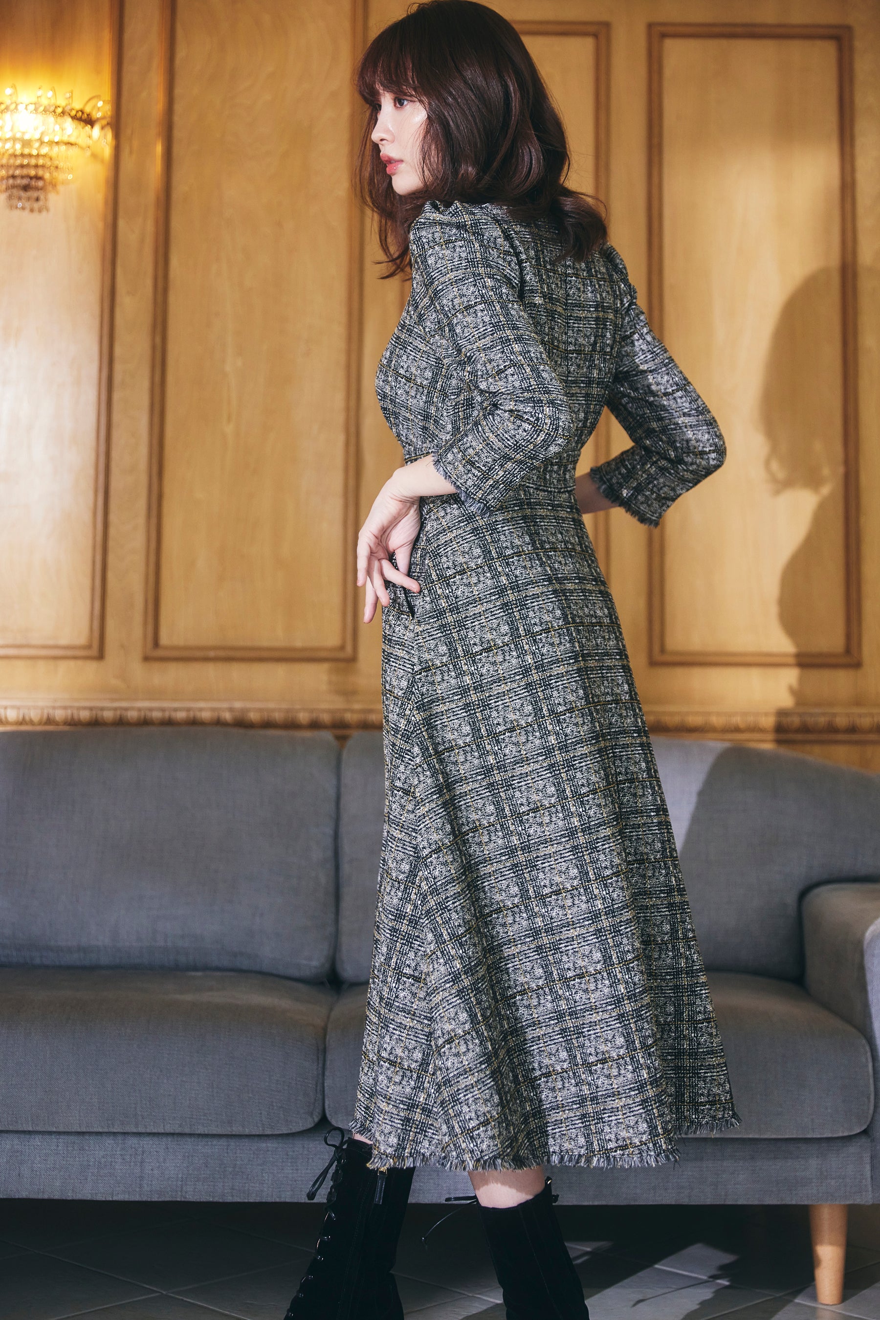 her lip to Classic Tweed Midi Dress