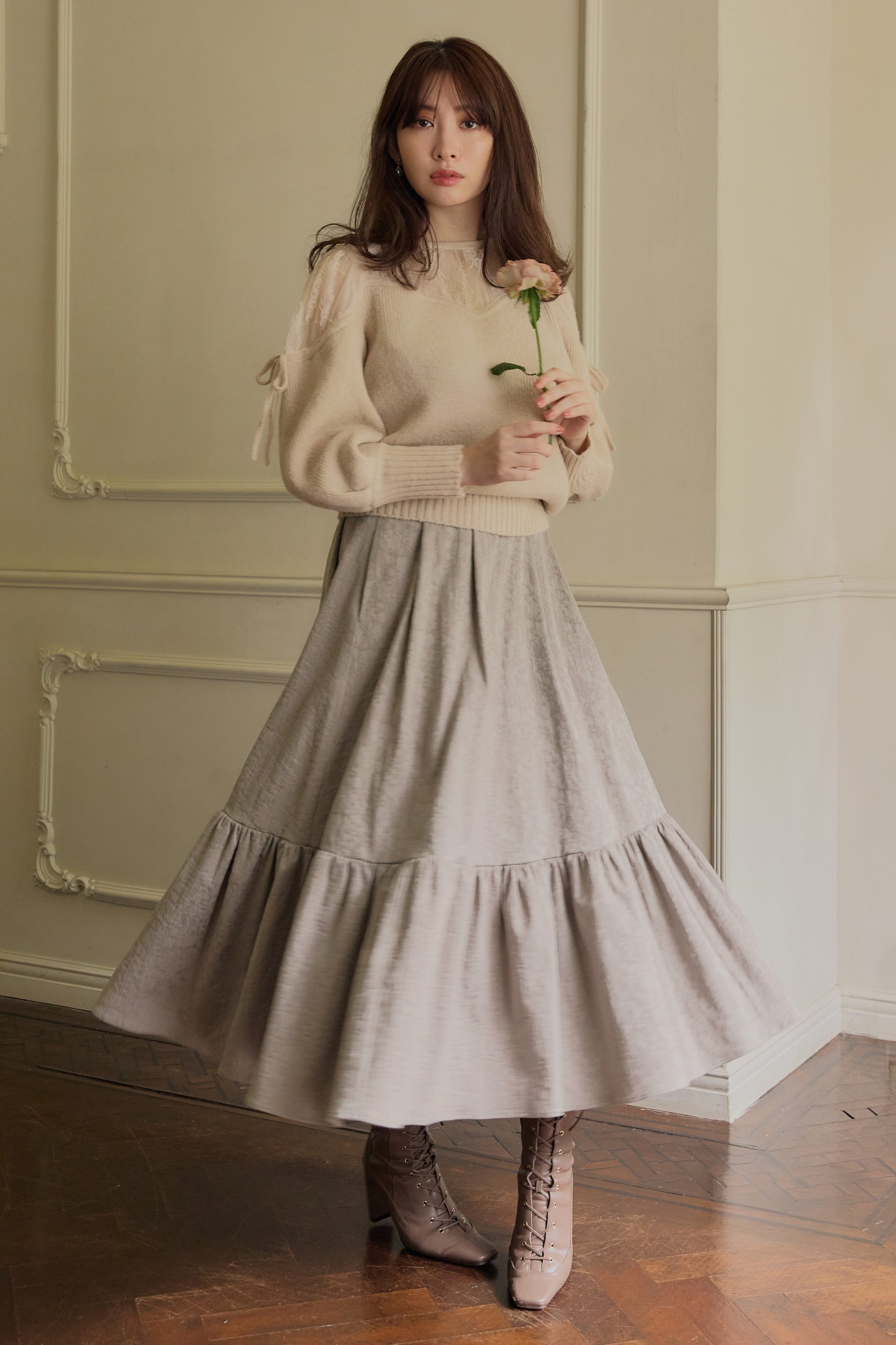 Floral Jacquard Peplum Skirt Mサイズ小嶋陽菜