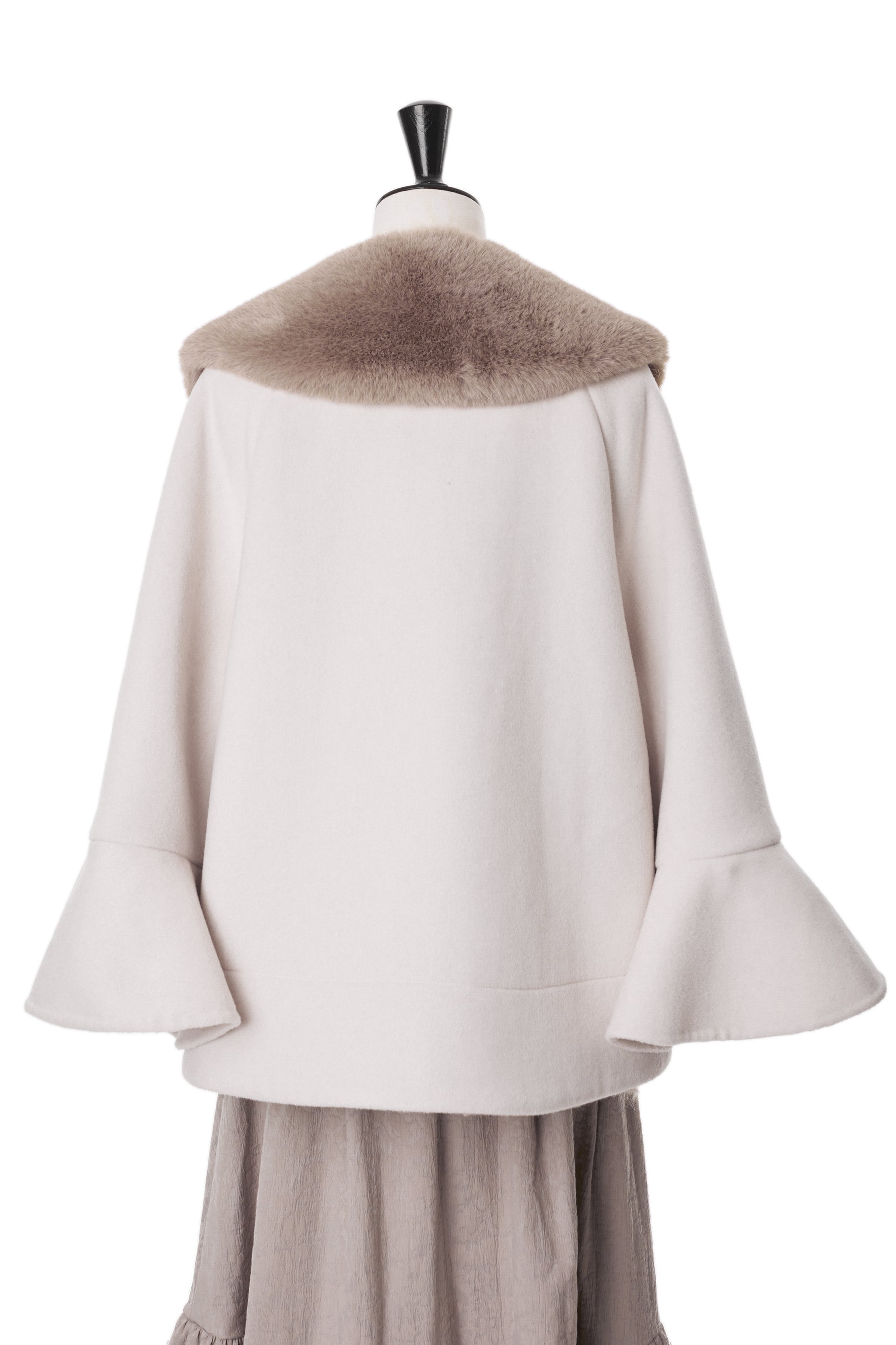 herliptoConvertible Faux Fur Tippet Coat